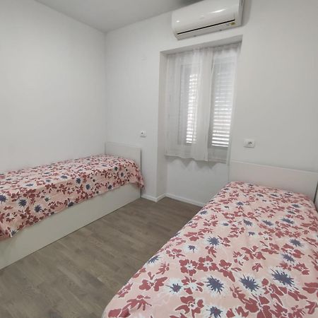 Apartment Tona שיבניק מראה חיצוני תמונה