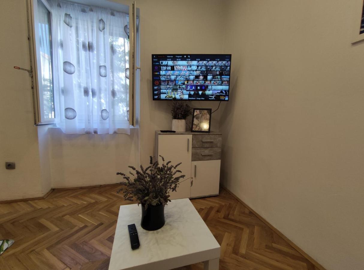Apartment Tona שיבניק מראה חיצוני תמונה